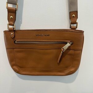 Michael Kors Tan Jet Set Leather Crossbody Bag